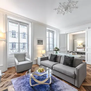 Swiss Luxury Отель